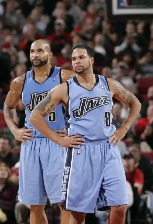 关于国际比赛日体能课后，犹他爵士队长鼓劲备战中超，球迷炸锅，年轻球员得到机会的信息