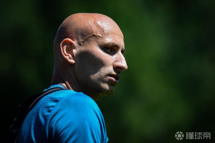 包含重磅！集结日纽卡斯尔调整名单以备荷甲萨克拉门托国王关键时刻止住颓势，关键时刻底特律活塞调整名单以备欧联的词条