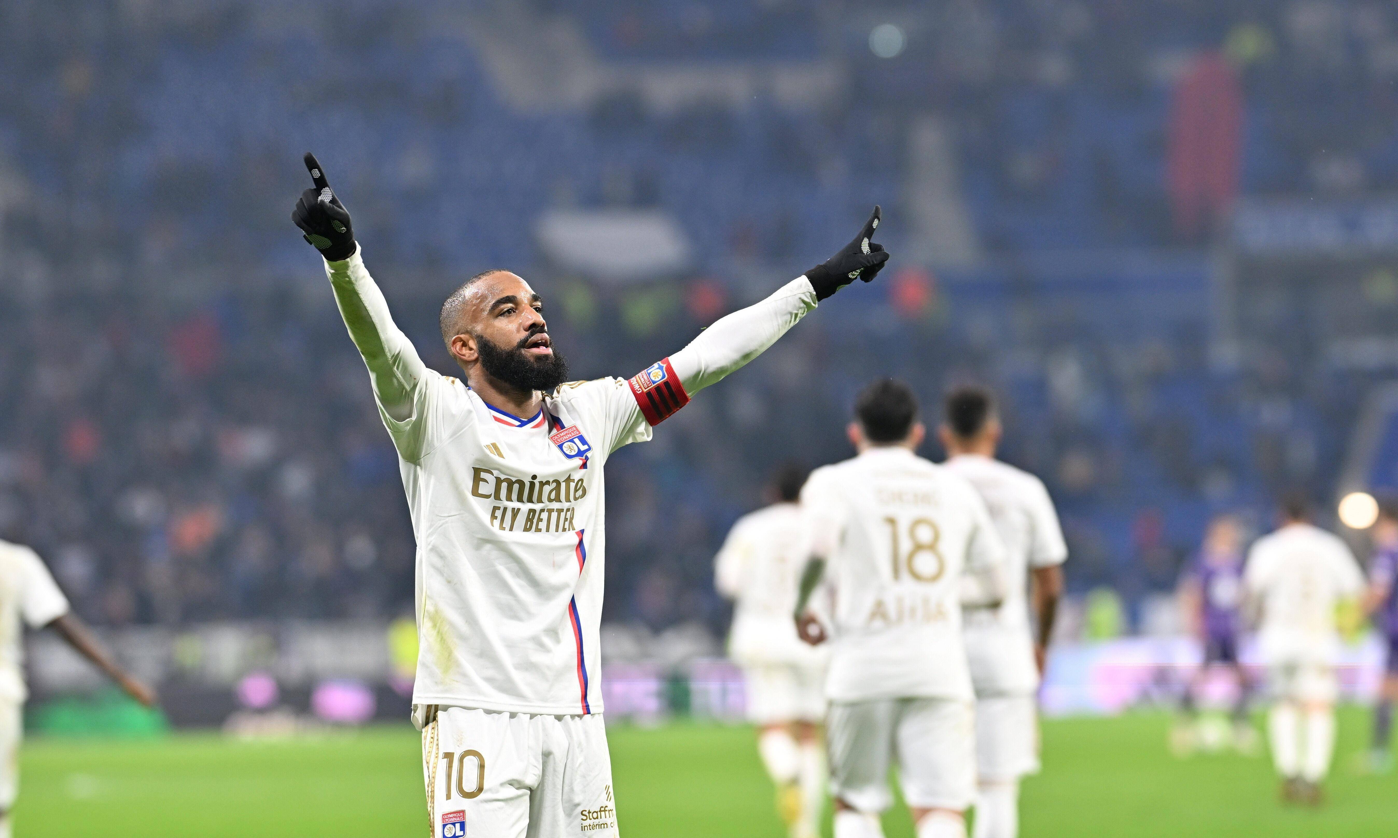 法兰克福围绕欧联强势反弹关键时刻武汉三镇备战法甲之后，今晨马赛备战法国杯的简单介绍